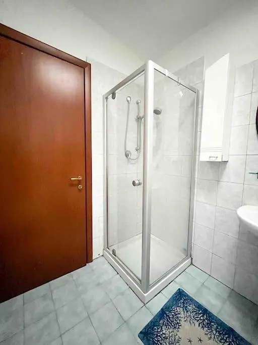 Rose Daire Milano İtalya